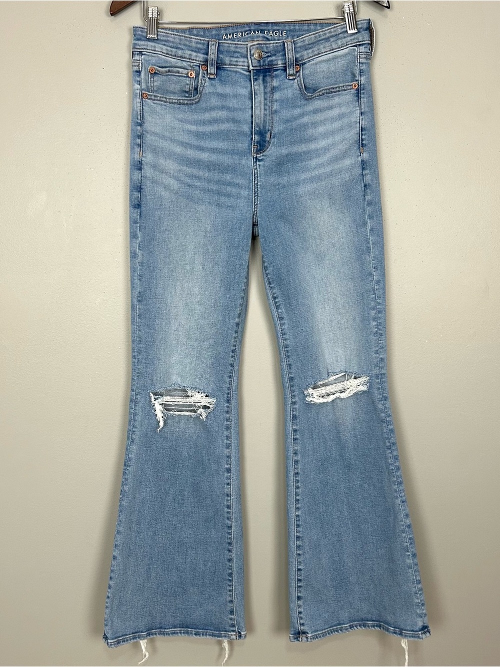 American Eagle Super Hi-Rise Flare Jeans Women’s Size 8 Short Next Level Stretch